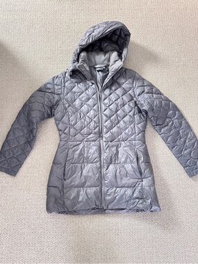 The North Face Women's Gray Quilted Hooded Puffer Coat